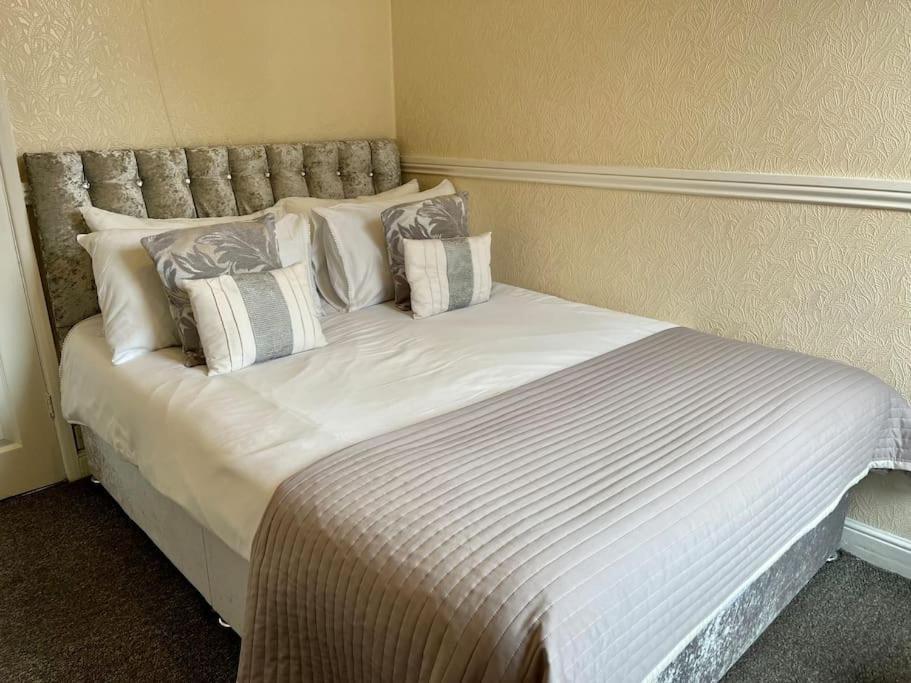 Scoresby Escape - Whitby Holiday Home Esterno foto