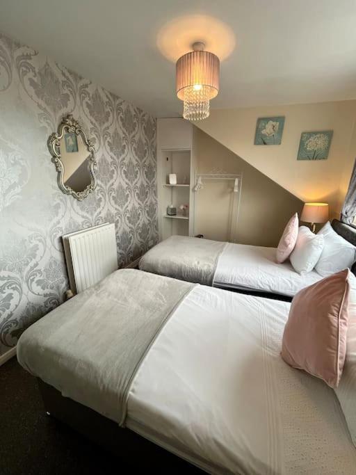 Scoresby Escape - Whitby Holiday Home Esterno foto
