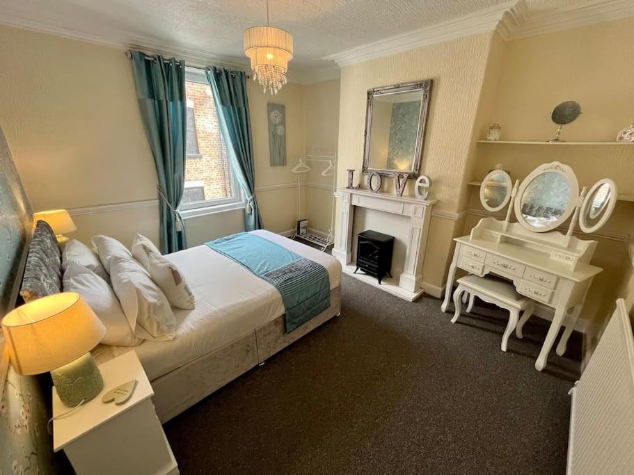 Scoresby Escape - Whitby Holiday Home Esterno foto